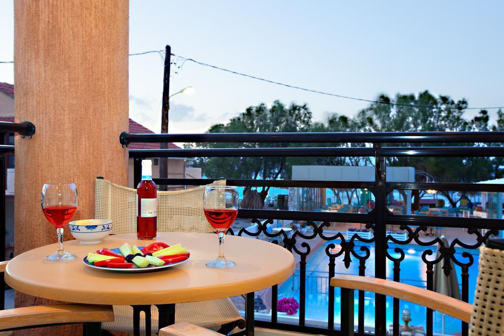 Alkionides Seaside Hotel Platanias  Phòng bức ảnh